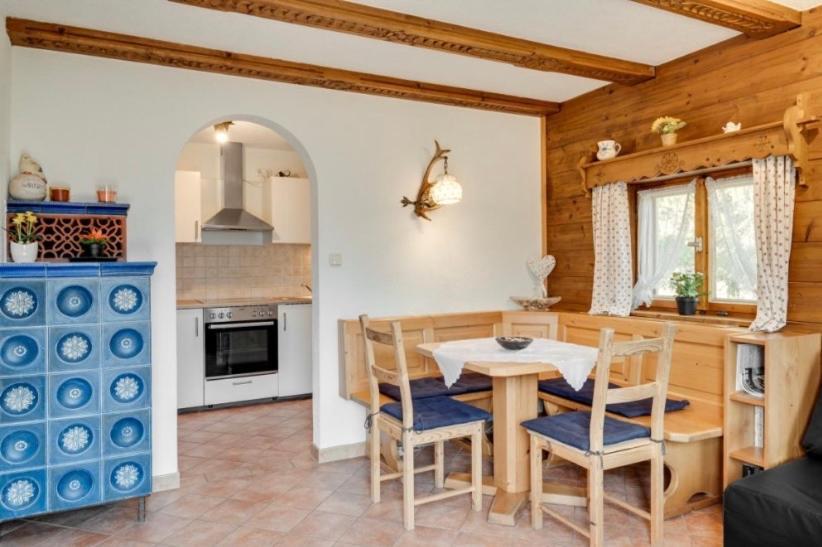 Ferienhaus Veronika Mit 2000Qm Garten Und Bergblick Unterammergau Exteriér fotografie